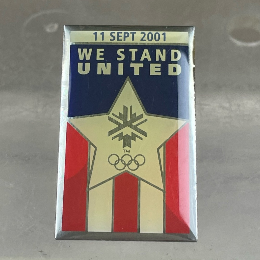 Sept 11 USA FLAG CREST USA United We Stand 2002 SALT LAKE CITY OLYMPIC GAME PIN